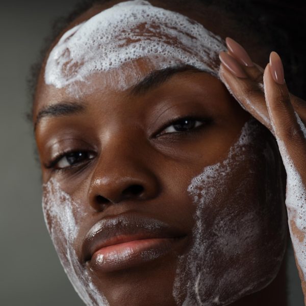 Dermalogica Daily Microfoliant, Face Exfoliator Scrub Powder with Salicylic Acid and Papaya Enzyme, Achieve Brighter, Smoother Skin Daily - Image 6